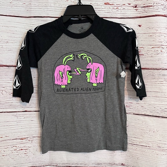 Volcom Alienated Youth Graphic Tee - Black and Gray 7/8Y - Picture 1 of 4